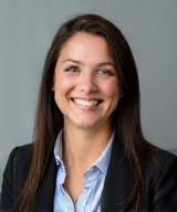 Professional headshot of Chloé Laurent, Client Relations Specialist at Alliance Expertise Conseil.